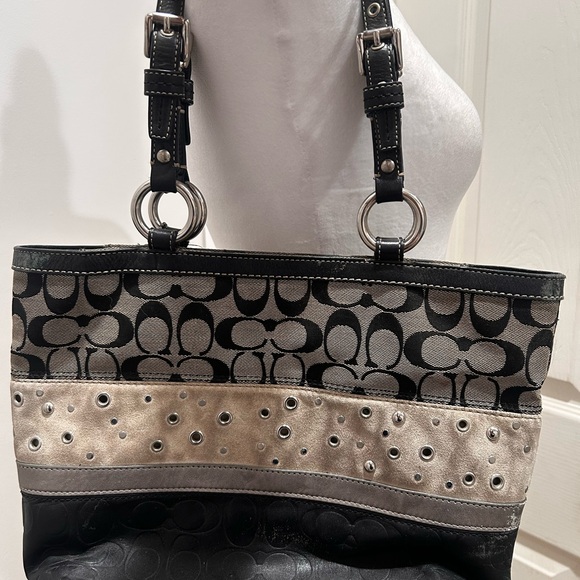Coach Black and Cream Eyelet Tote - Picture 4 of 7